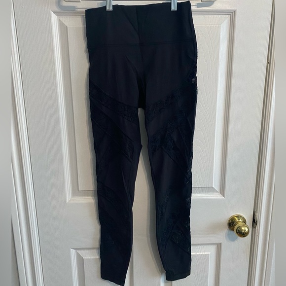 Lululemon Wunder Under High-Rise Tight* Flocked 28" - Picture 3 of 7